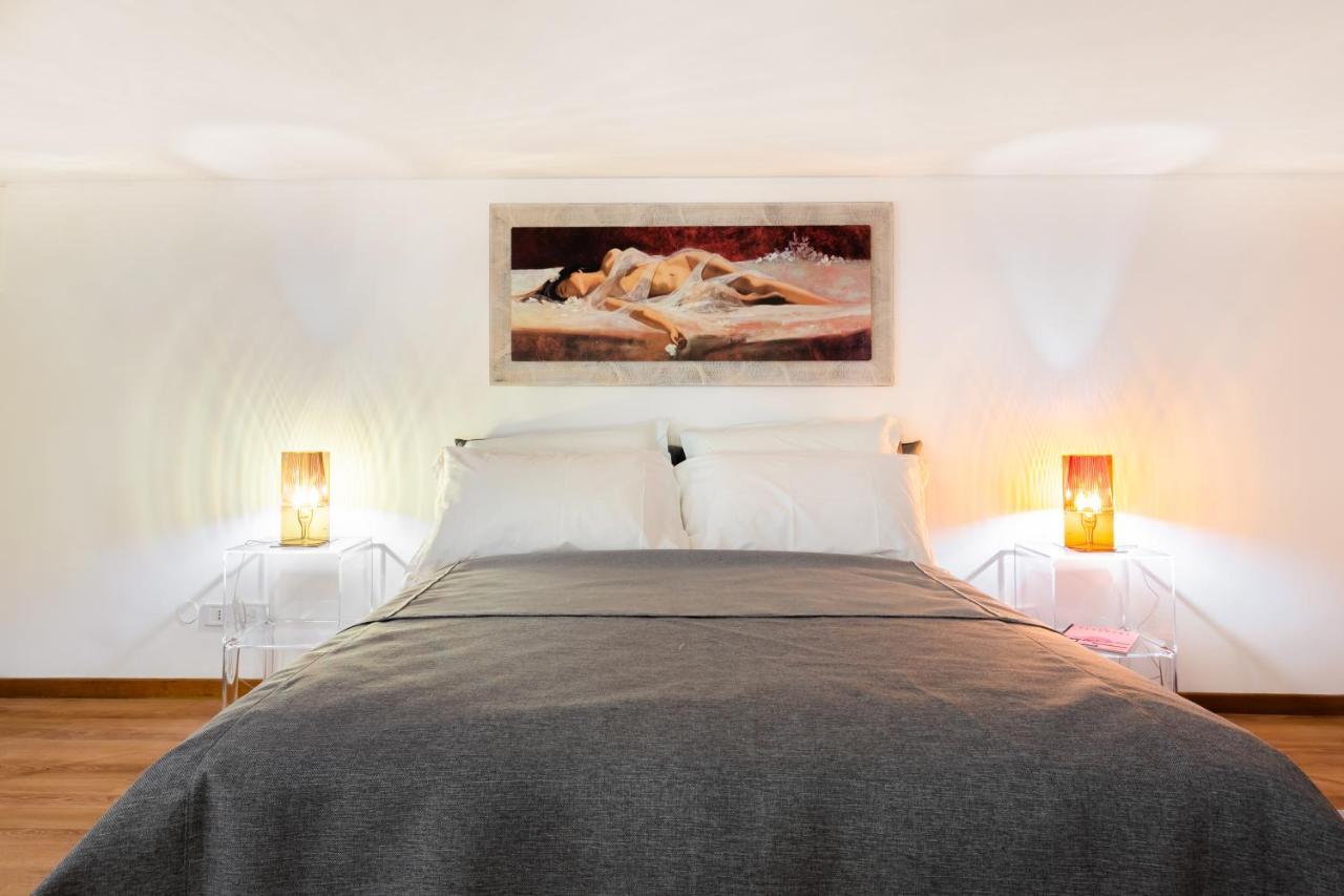 Apartamento Rotonda 23 - Loft In Pantheon Roma Exterior foto